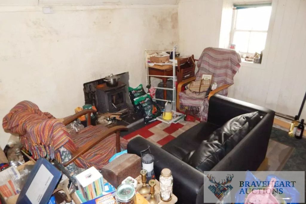 Property photo 3 of 13 Photo 14