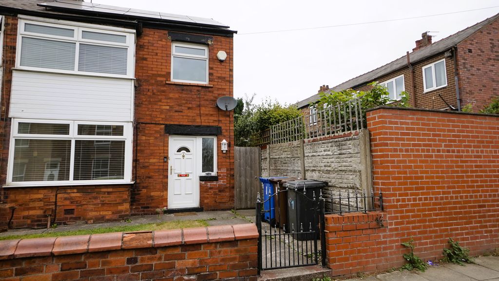 Property photo 1 of 12