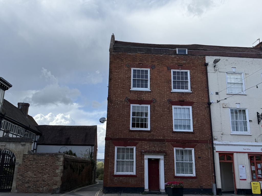 Property photo 1 of 21 2 Bedroom Duplex Apartment For Sale