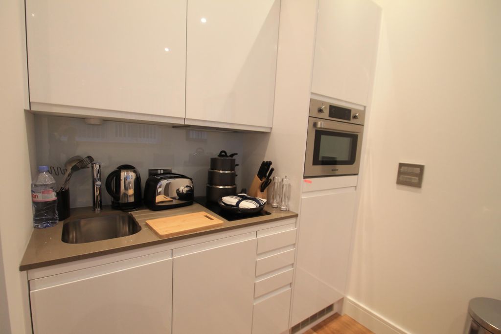 Property photo 3 of 7 Image