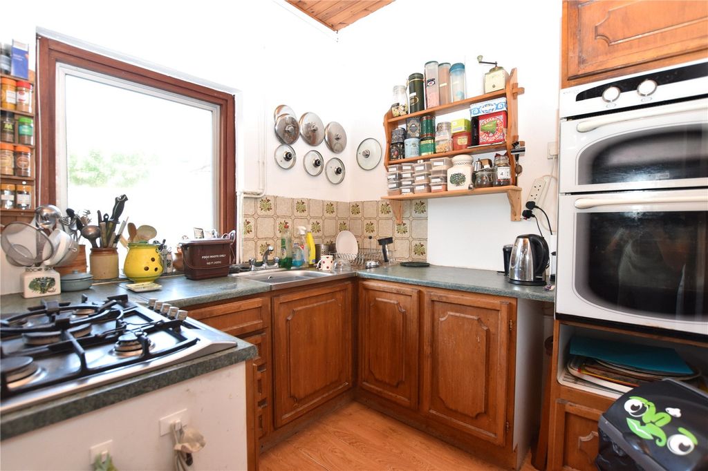 Property photo 2 of 14 Picture No. 14