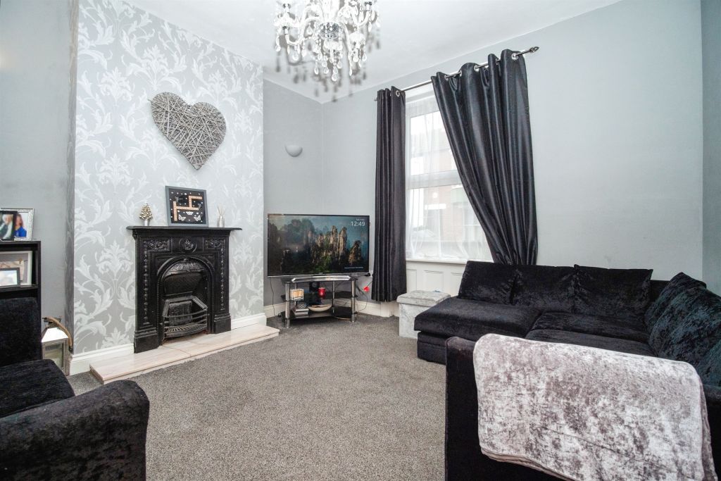 Property photo 2 of 15