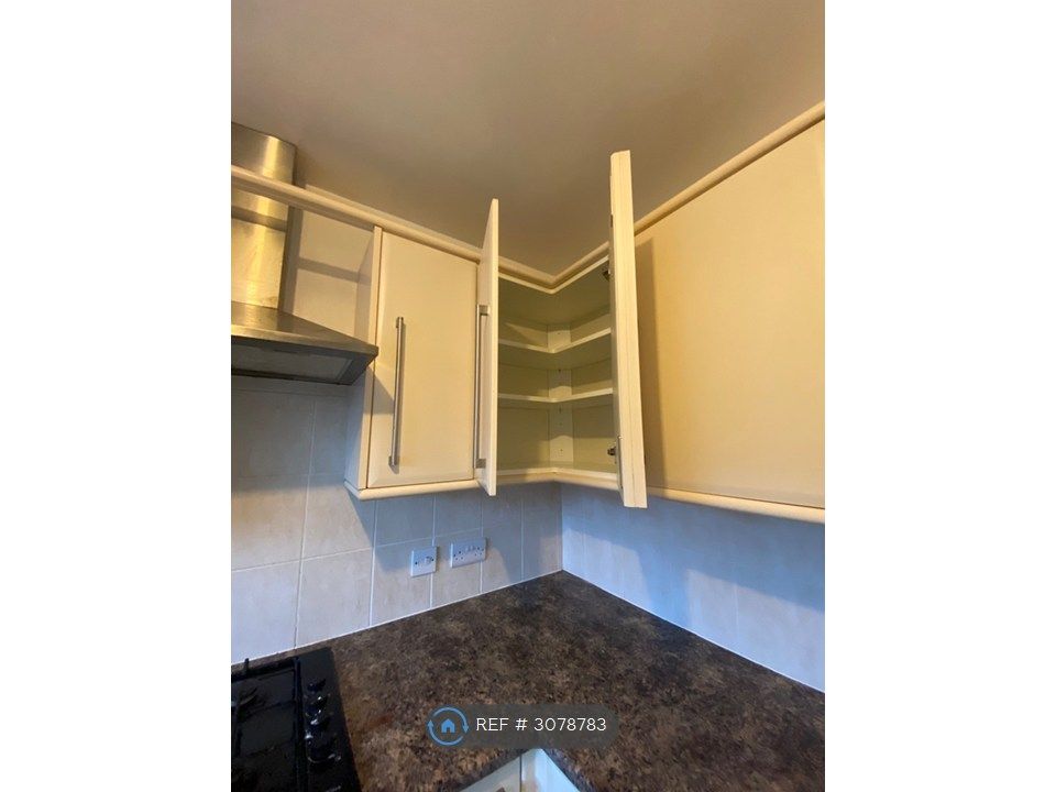 Property photo 2 of 2