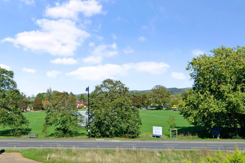 Property photo 2 of 13 Photo 3