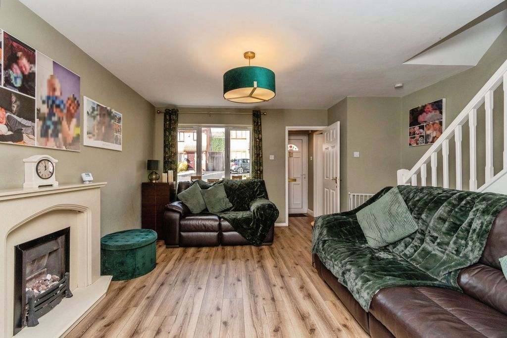 Property photo 2 of 23 Pbox-Img.Jpg