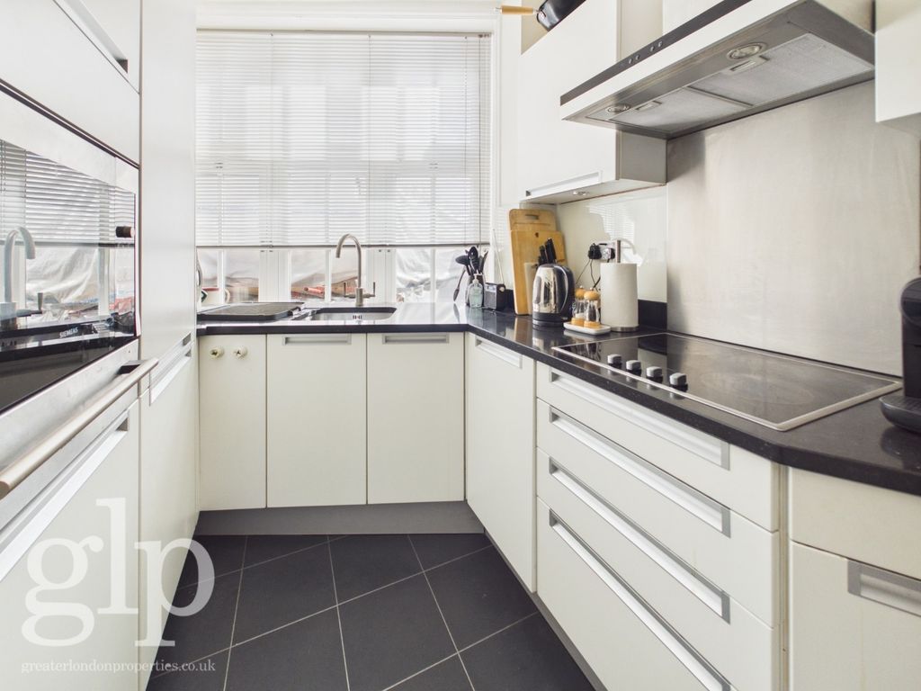 Property photo 2 of 23 5518685