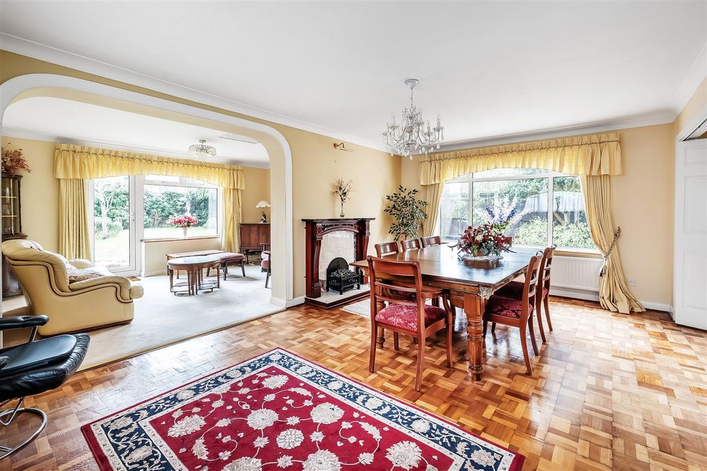 Property photo 2 of 27 56-Manor-Road-26.Jpg