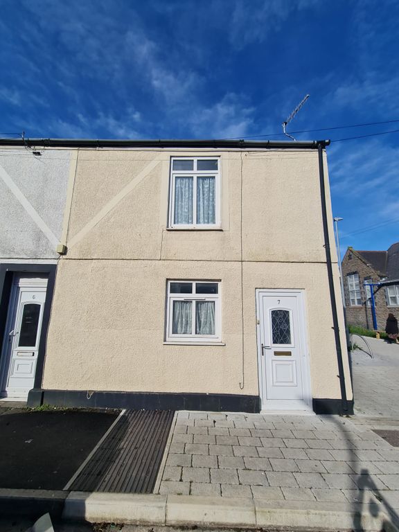 Property photo 1 of 13