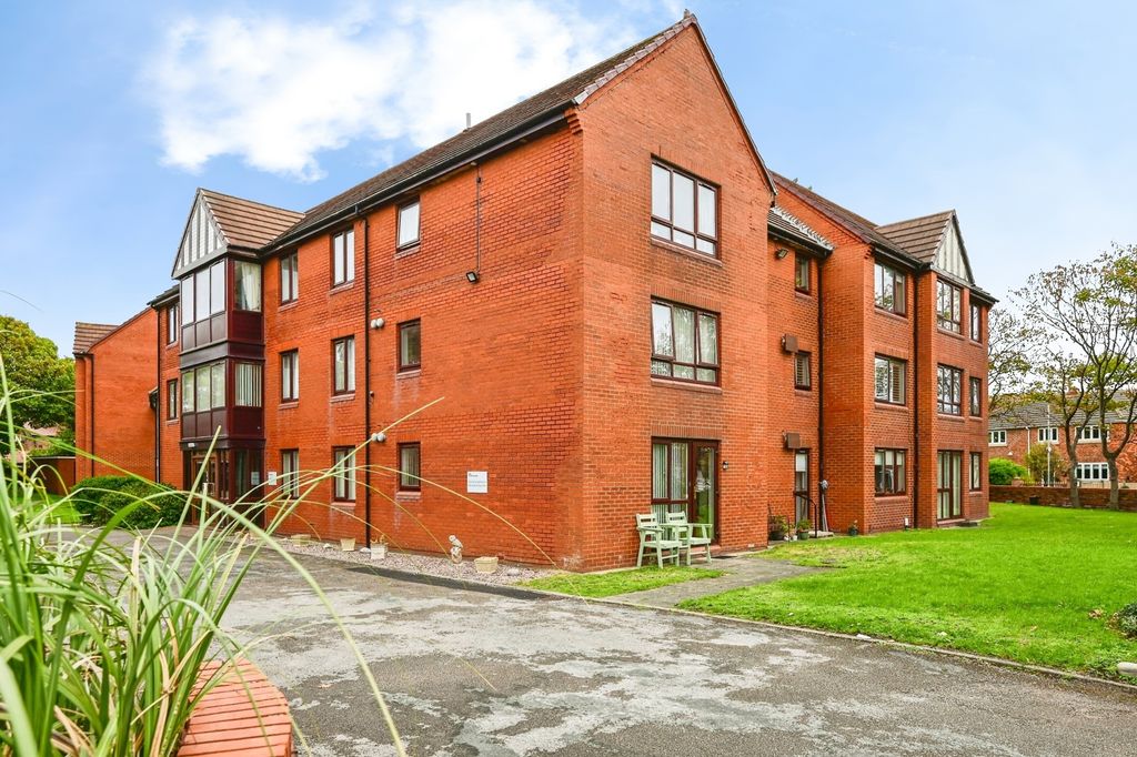 Property photo 1 of 14 Pbox-Img.Jpg