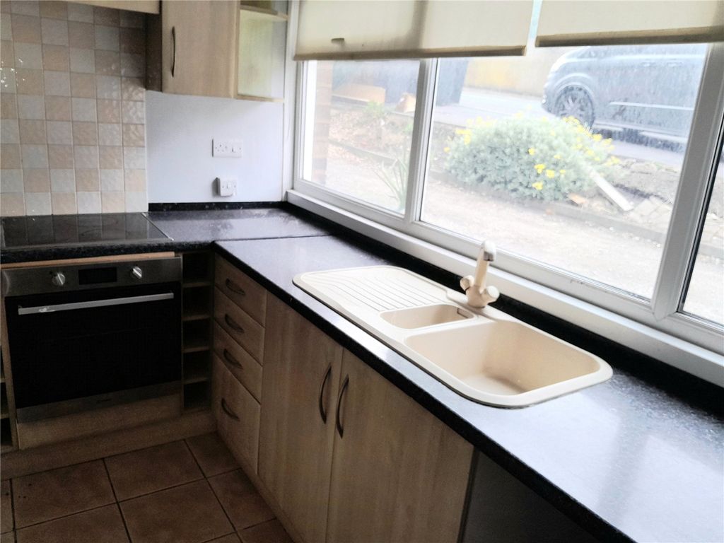 Property photo 3 of 7 Picture No. 02