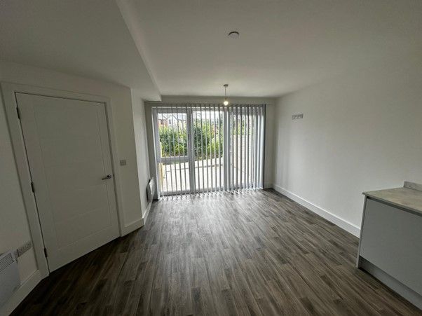 Property photo 3 of 14 Image