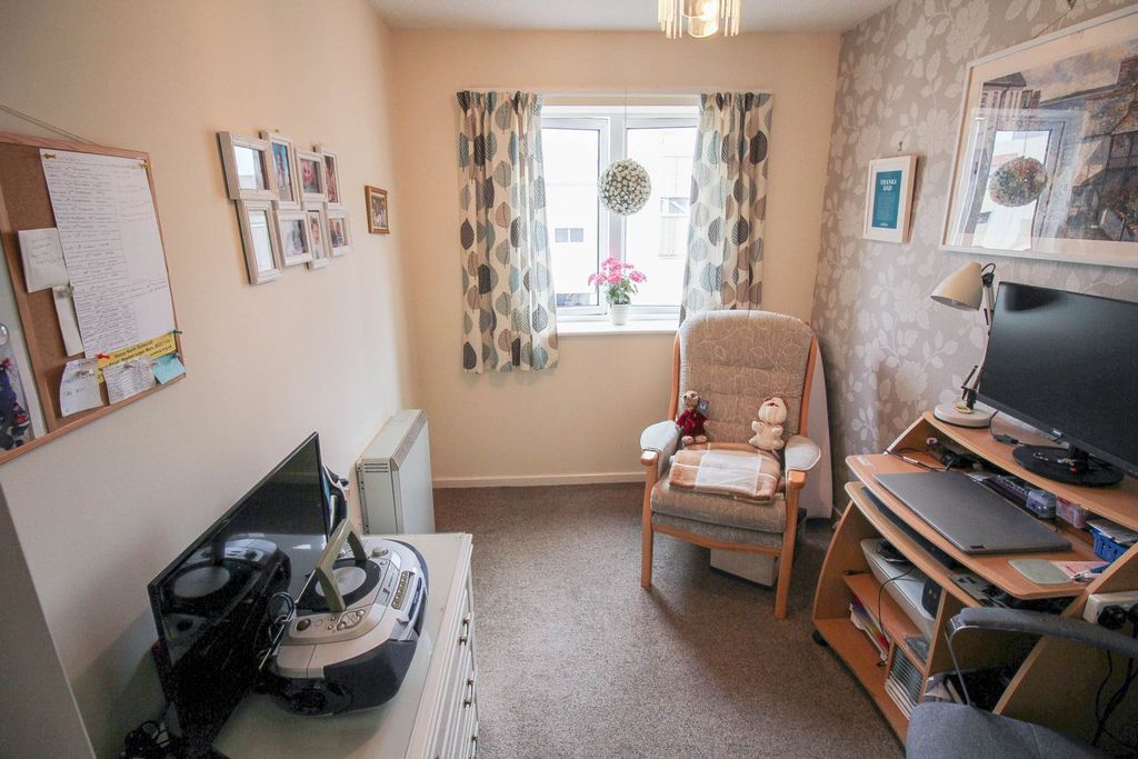 Additional image 10 of 2 bed flat for saleBirnbeck Court, Carlton Street, Weston-Super-Mare BS23