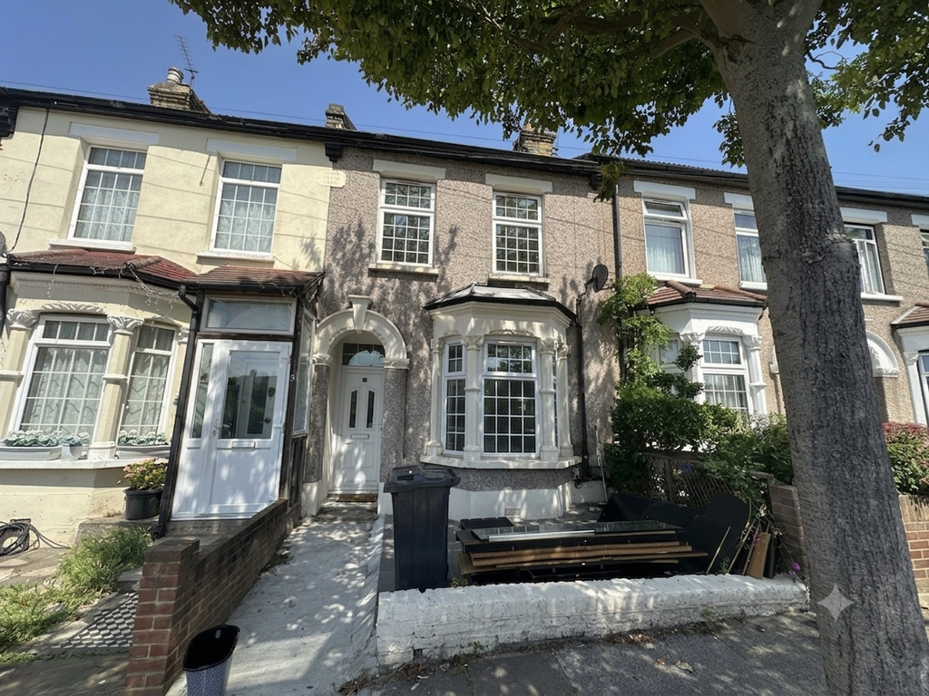 Property photo 1 of 12