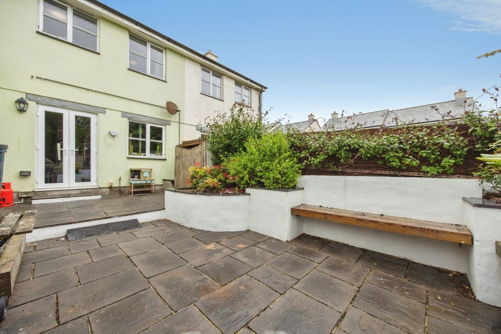 Property photo 1 of 16 Pbox-Img.Jpg
