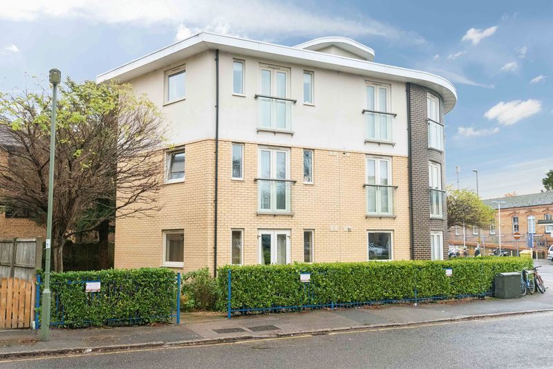 Property photo 1 of 6 Photo 8