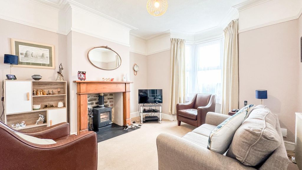 Property photo 1 of 17 Untitled-4747.Jpg