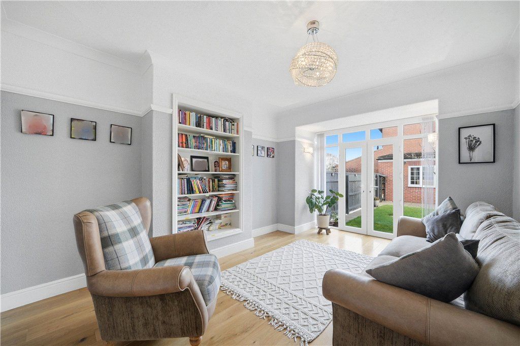 Property photo 3 of 13 Dining Room