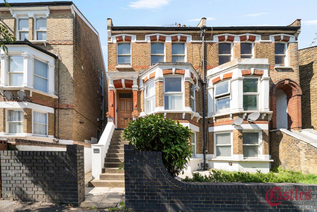 Property photo 1 of 16 Front (Exterior)