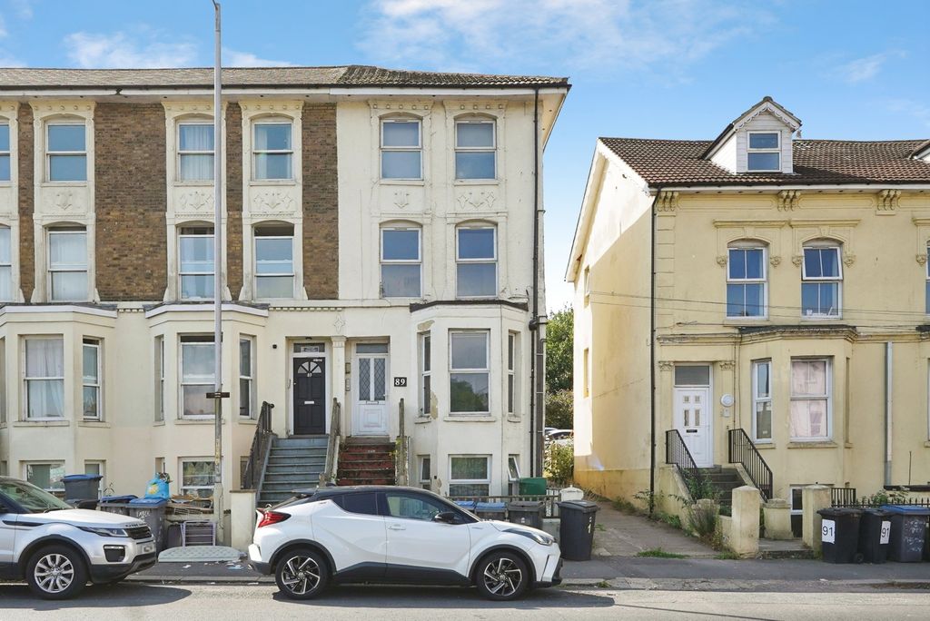 Property photo 1 of 8 Pbox-Img.Jpg