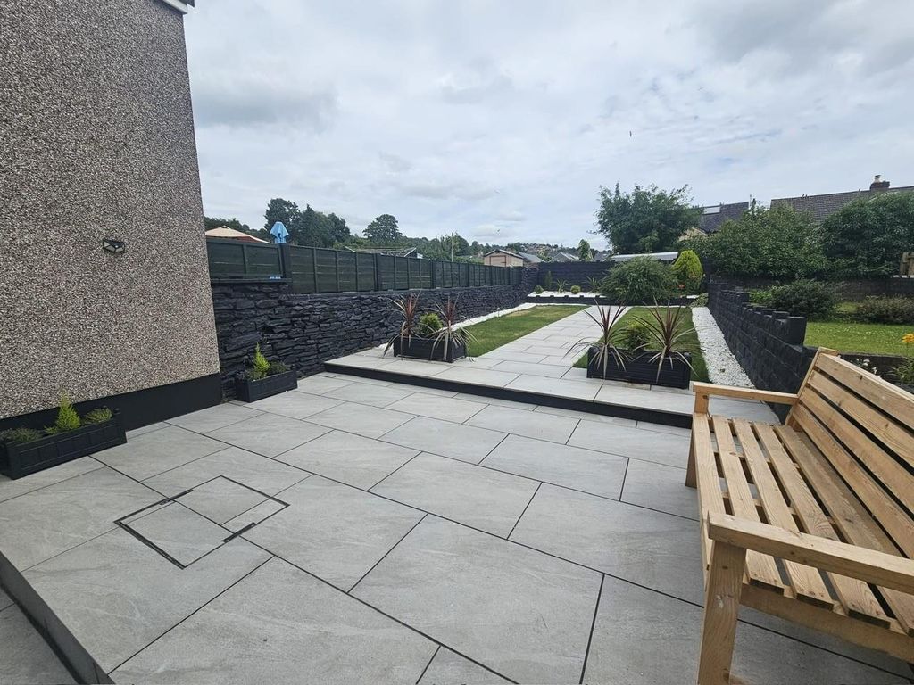 Property photo 2 of 17 B.Jpg