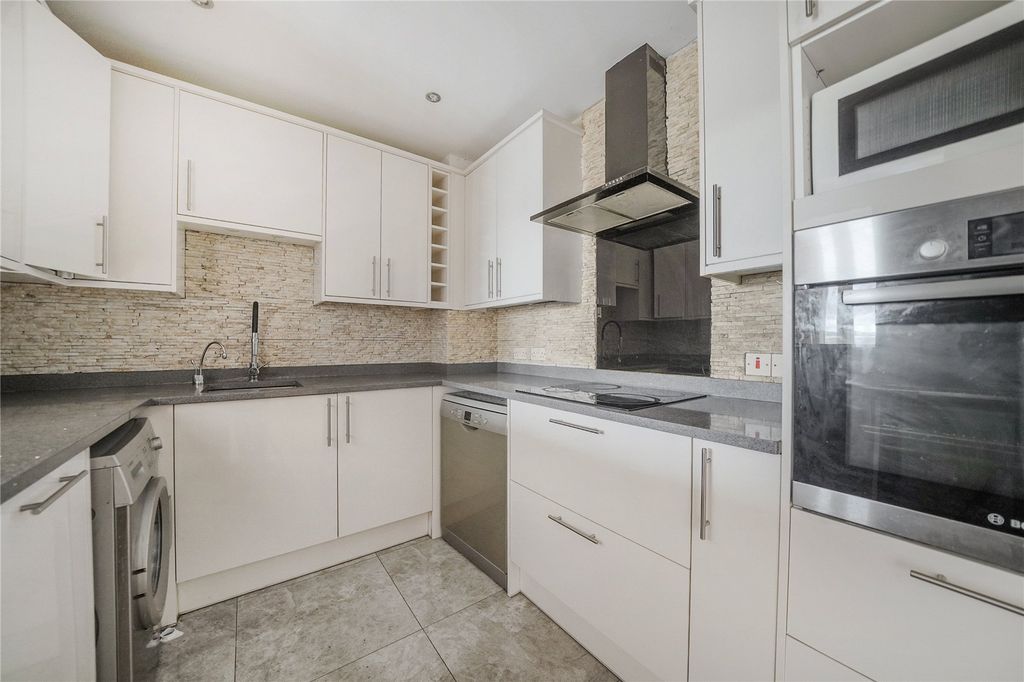 Property photo 3 of 15 Picture No. 03