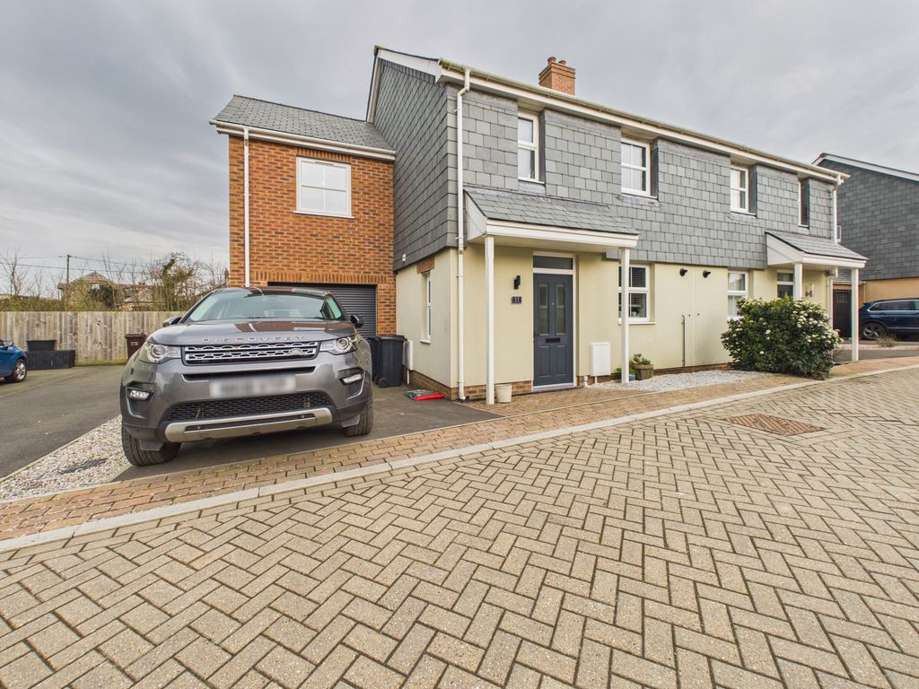 Property photo 1 of 15 Cam05372G0-Pr0131-Still017