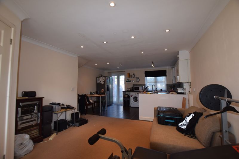 Property photo 3 of 7 Photo 3