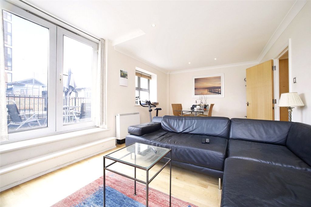 Property photo 1 of 11 Picture No. 04