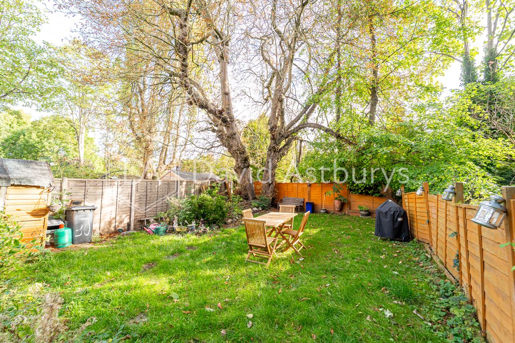 Property photo 3 of 12 Ndb08855