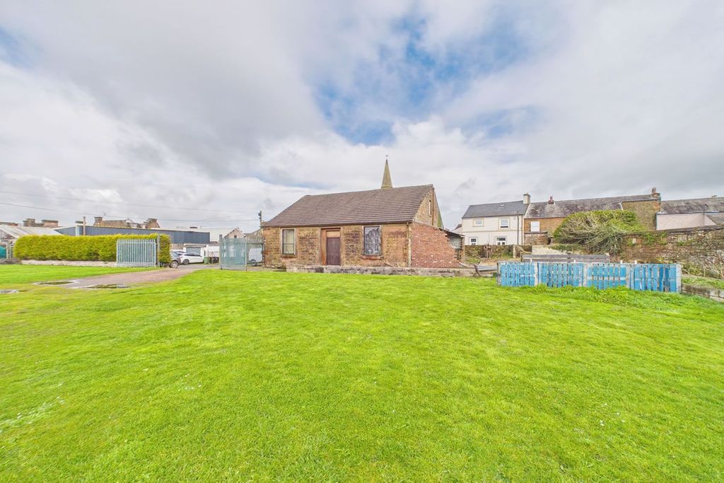 Property photo 1 of 6