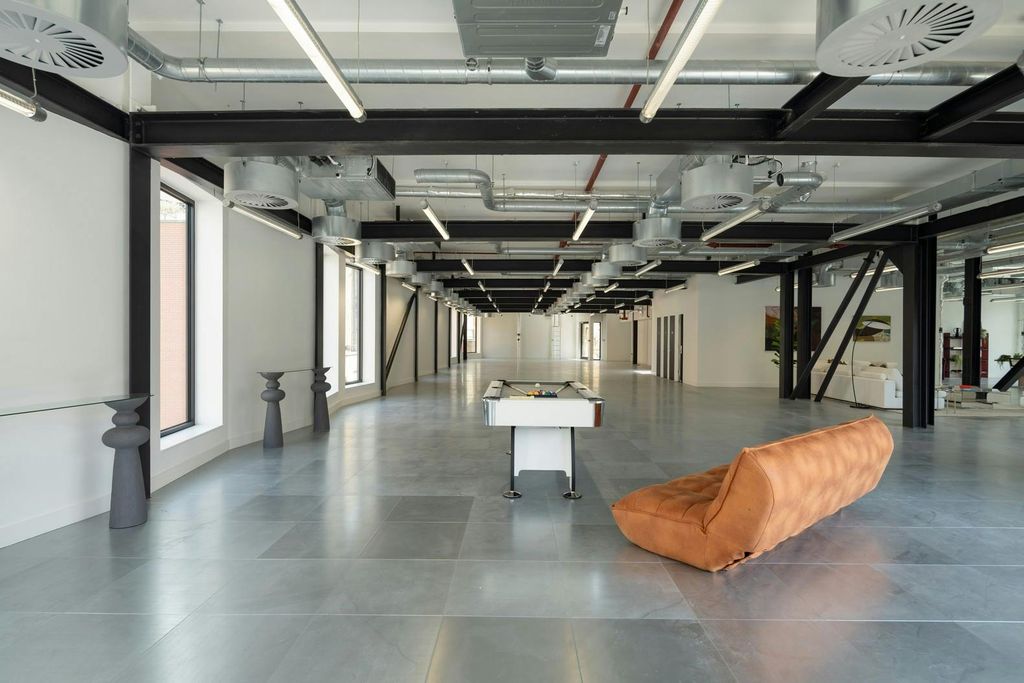 Property photo 1 of 24 Amplified