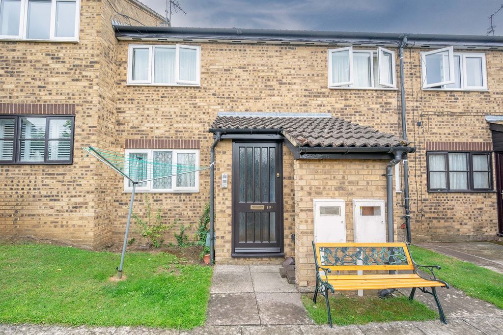 Property photo 2 of 7