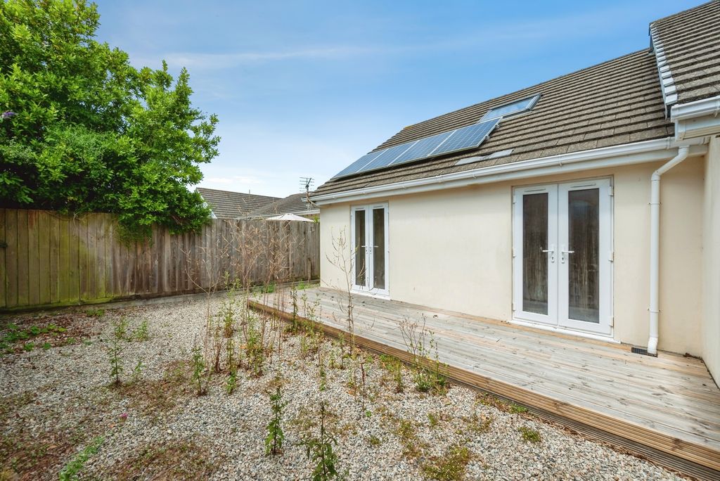 Property photo 2 of 17 Pbox-Img.Jpg