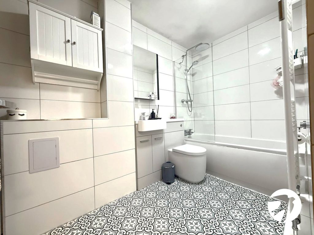 Property photo 2 of 18 Picture 2