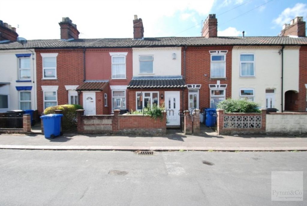 Property photo 1 of 11