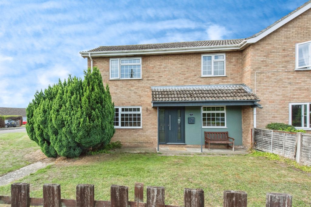 Property photo 1 of 17