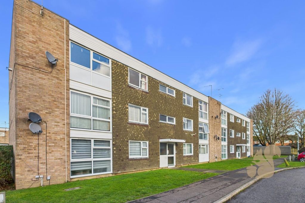 Property photo 1 of 12 Cam01254G0-Pr0384-Still017.Jpg