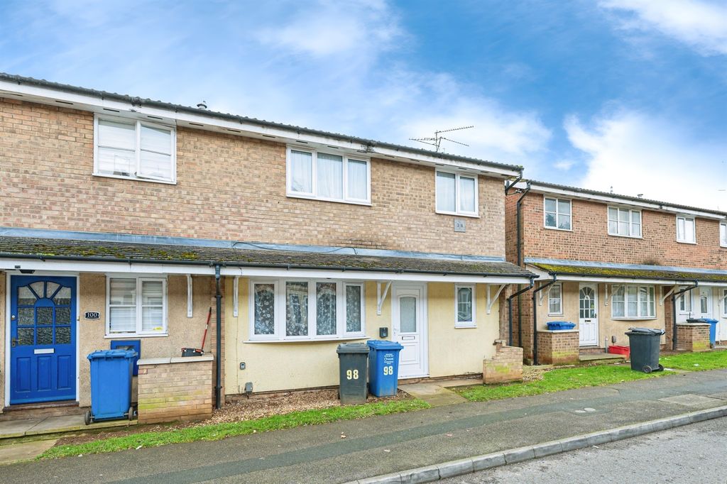 Property photo 1 of 17