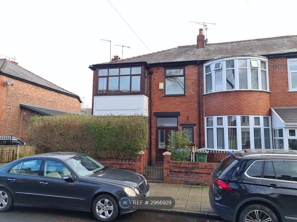 Property photo 2 of 18