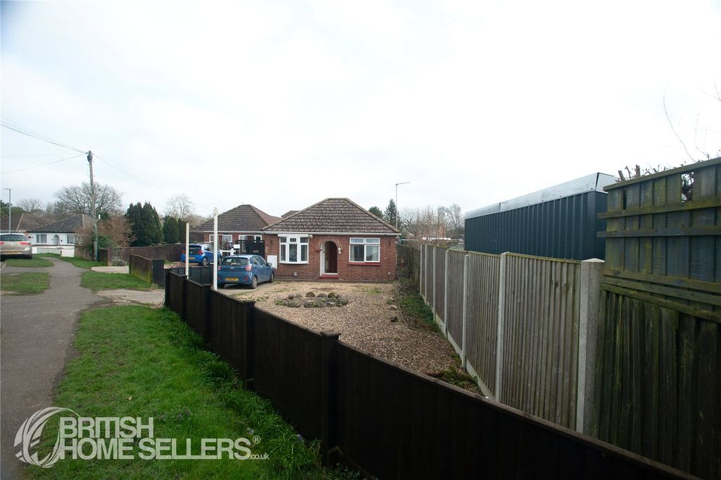 Property photo 2 of 24 Picture No. 13