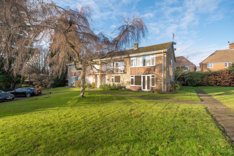 Property photo 1 of 20 Photo 11