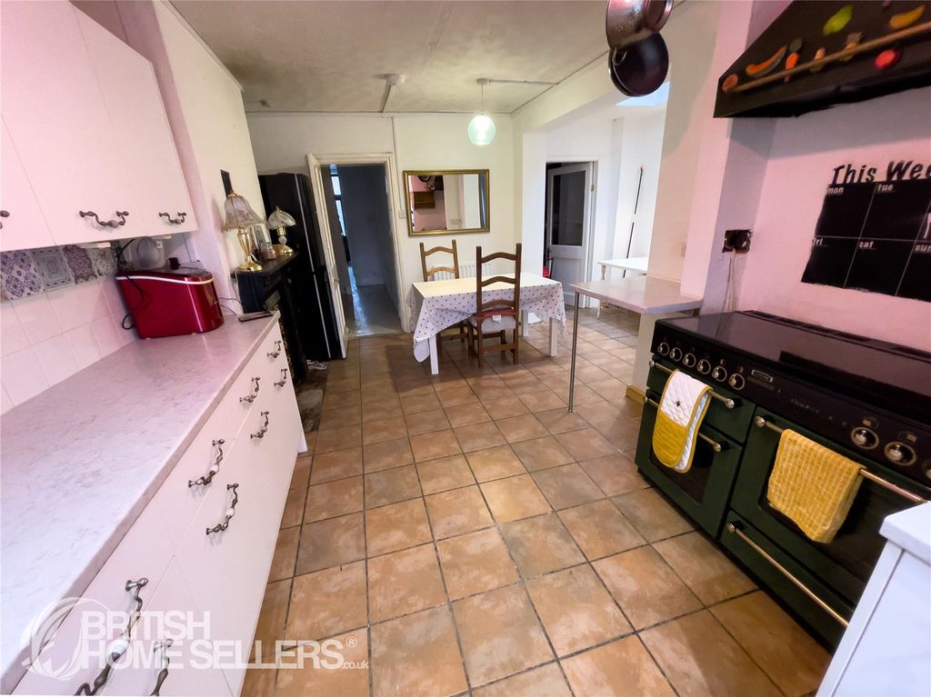 Property photo 2 of 14 Picture No. 03