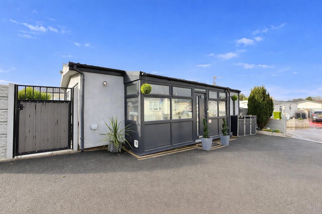 Property photo 1 of 16 971F634B-B7d9-4d17-867c-86Cdd63d28Cb.Png