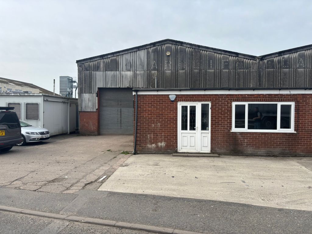 Property photo 3 of 6 Img_7112