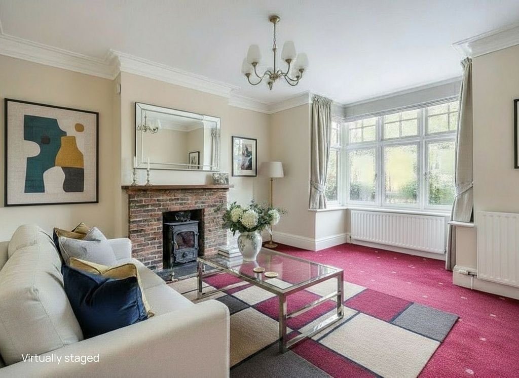 Property photo 3 of 19