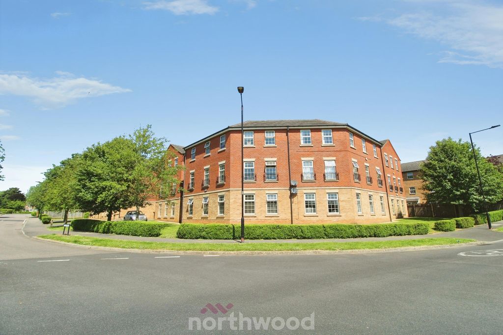 Property photo 1 of 8