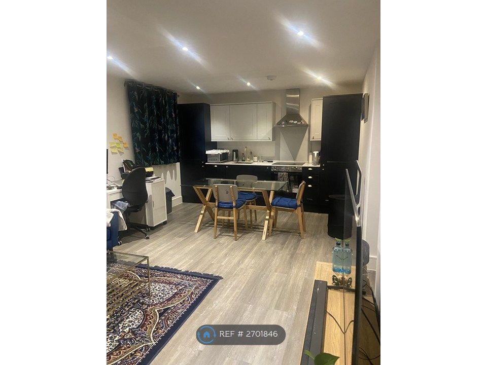 Property photo 2 of 10 Dining Area