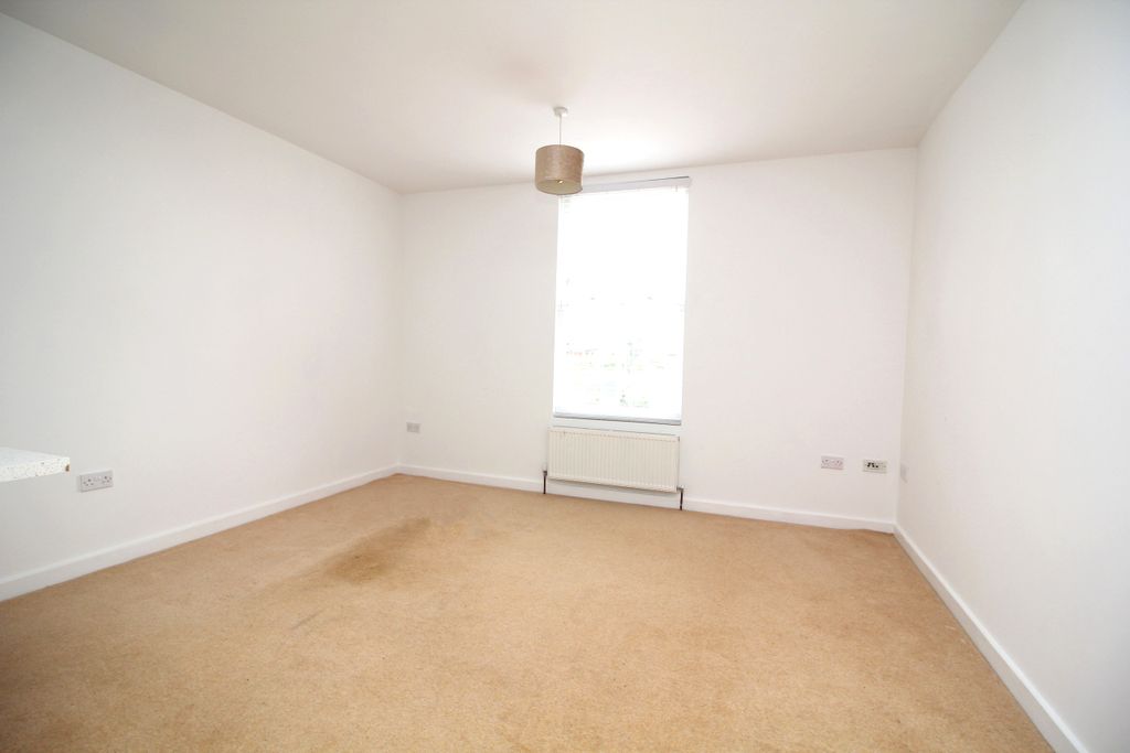 Property photo 3 of 7 Picture 3