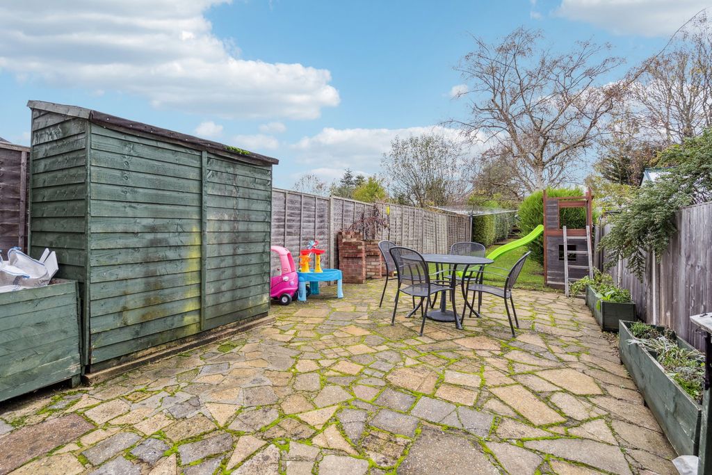 Property photo 3 of 12