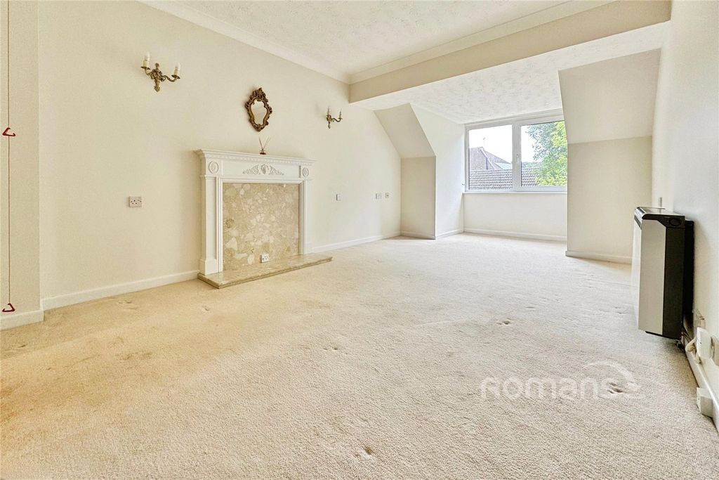 Property photo 3 of 9 Living Room